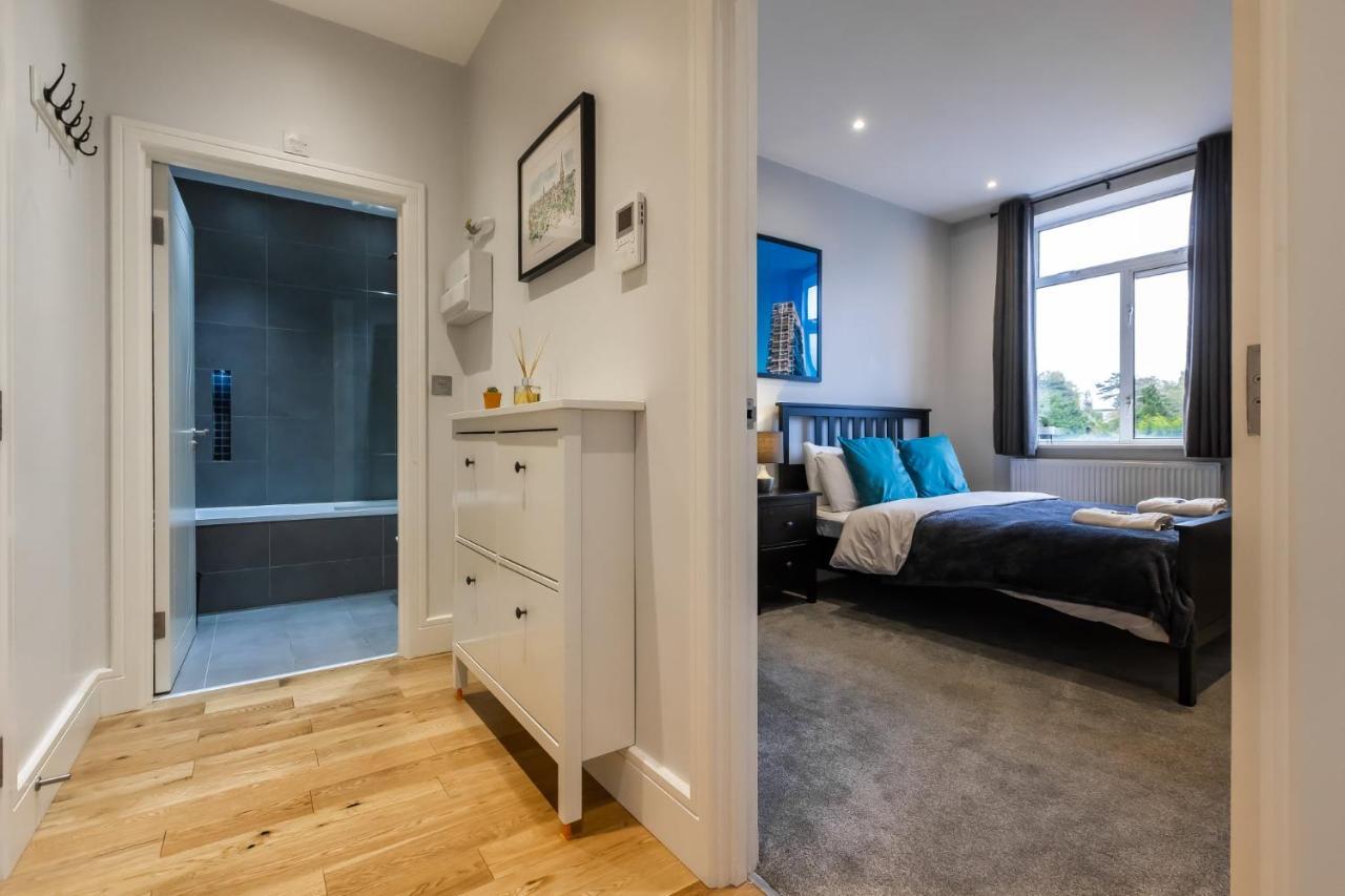 Thorpe Road 1 Bed With Parking Apartment *